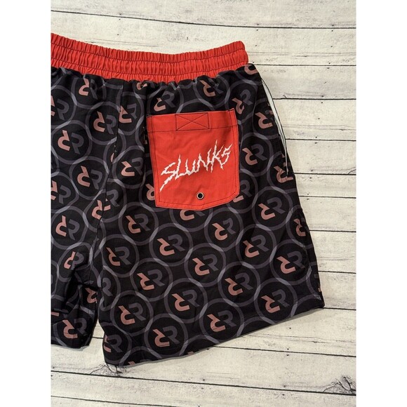 SLUNKS Mens Volleyball Lined Shorts Sz M Red Rock Logo Pattern Beach Gym Workout - Picture 12 of 16
